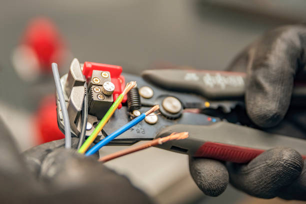 Best Emergency Electrical Repair  in Palm Springs, FL